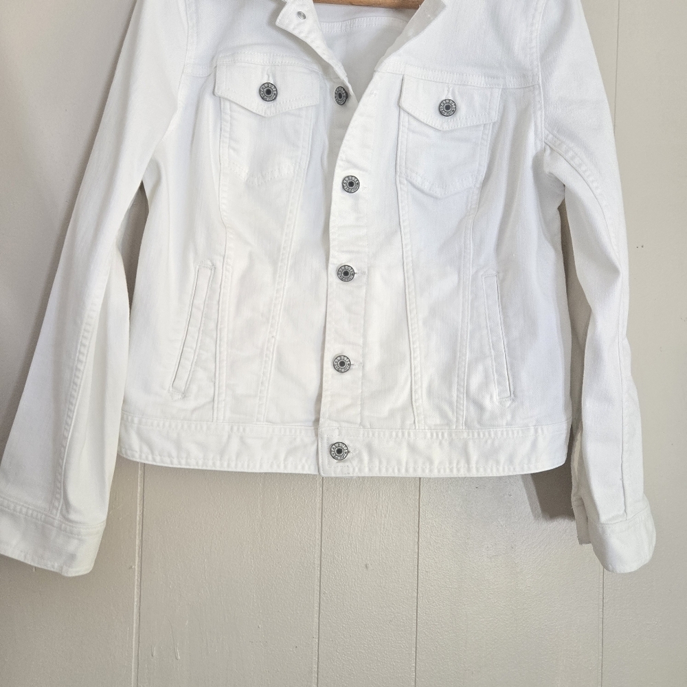 Talbots White Denim Jean Jacket L Petite LP Classic Wardrobe Staple - Picture 3 of 9